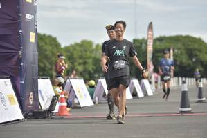 BIB: 748
                            <button type="button" onclick="openModal(4942519)" class="btn btn-primary btn-sm float-right btn-popup" data-toggle="modal" data-target=".modal-high-quality">
                        <i class="fas fa-shopping-cart"></i> Add to Cart
                    </button>
                                            <button type="button" onclick="isThisMe(4942519, true)" class="btn btn-success btn-sm float-right btn-popup btn-isme hidden" data-toggle="tooltip" data-placement="bottom" title="นี่คือรูปของคุณใช่ไหม คลิกที่นี่เพื่อเอาเข้าอัลบั้ม">
                        <i class="fas fa-plus"></i> Add to album
                    </button>
                    <button type="button" onclick="isThisMe(4942519, false)" class="btn btn-warning btn-sm float-right btn-popup btn-isnotme hidden">
                        <i class="fas fa-ban"></i> Remove from album
                    </button>